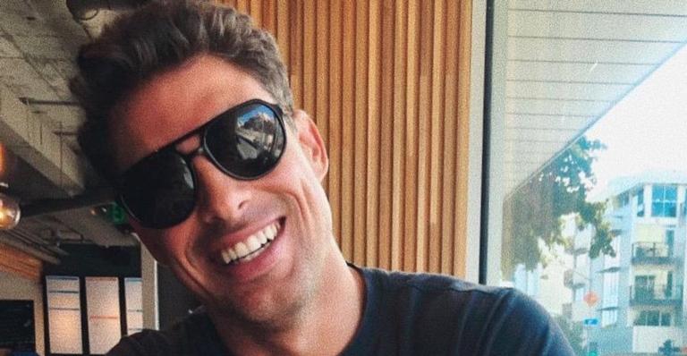 Literalmente um paraíso! Cauã Reymond surge em pôr do sol e celebra a vida: ”Coisas que realmente importam”