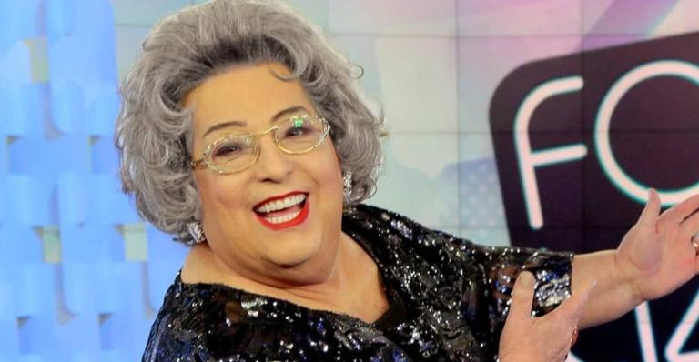 Mamma Bruschetta deixa o ‘Fofocalizando’ para cuidar da saúde e SBT define substituta