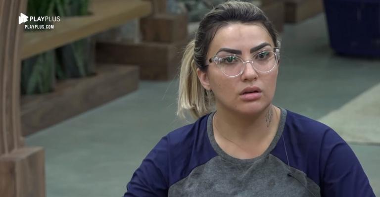 ‘A Fazenda 11’: Tempero especial? Thayse Teixeira protagoniza cena mais nojenta na cozinha até o momento; Confira vídeo