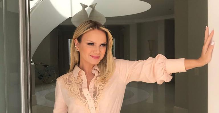 Eliana deseja ‘feliz aniversário’ ao pai com clique fofíssimo com a filha caçula Manuela