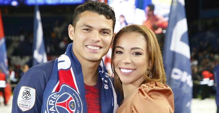 Belle Silva pede Thiago em casamento e dispara: ”Mais uma tentativa frustrada”