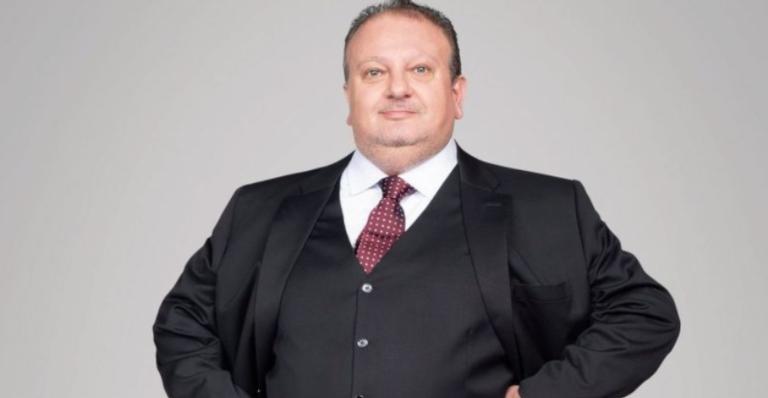 Erick Jacquin entrevista duzentas pessoas para trabalhar em seu novo restaurante e se emociona com história de candidata