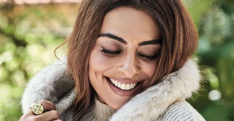 Juliana Paes encanta seguidores ao surgir cheia de brilho: ”Prontinha pra brilhar”