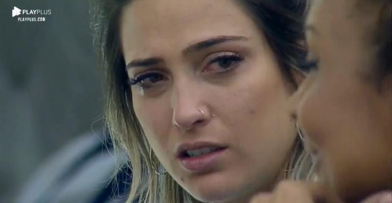 ‘A Fazenda’: Tati Dias ataca Bifão e Marcos Mion no reality e internautas pedem mais respeito
