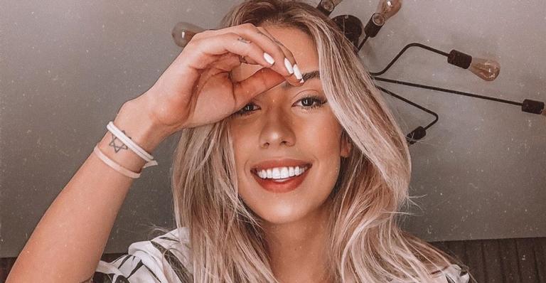 Internautas fazem piada após Gabi Brandt ensinar uso de filtro em fotos: ”Coach”