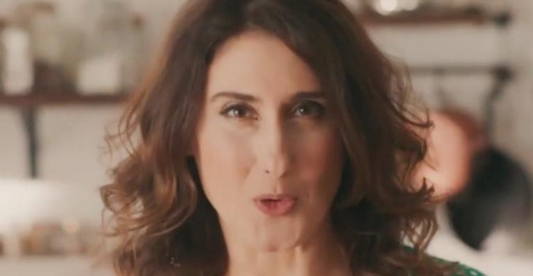Paola Carosella detona hambúrguer vegetariano sabor carne: ”Uma bosta ultraprocessada”