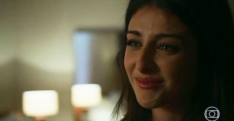 ‘Órfãos da Terra’: Após tiro de Dalila, Camila é levada às pressas para hospital; Saiba as emoções do último capítulo