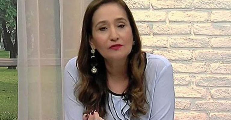Revolta! Sonia Abrão pede a expulsão de Phellipe Haagensen após beijo forçado em Hariany: ”Nojento”