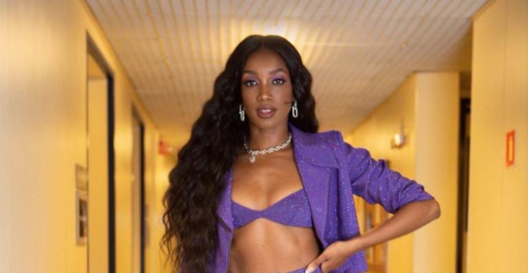 Prestes a estrear na final do ‘The Voice Brasil’, Iza agradece seus fãs pelo apoio durante show no ‘Rock in Rio’