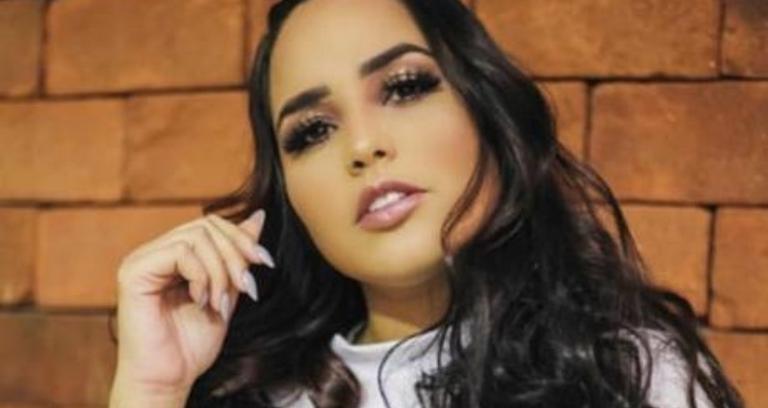 Cantora Perlla elimina 20 kg e impressiona internautas; Confira o antes e depois!