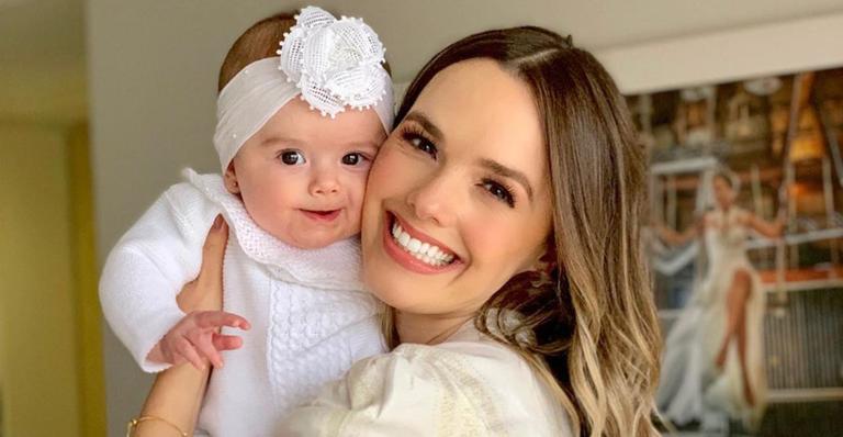 Thaeme extrapola limites de fofura com clique da filha, Liz