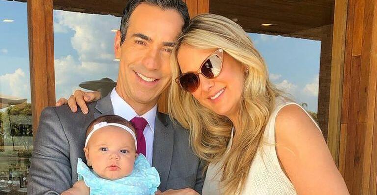 César Tralli e Ticiane Pinheiro comemoram três meses da filha com direito a viagem