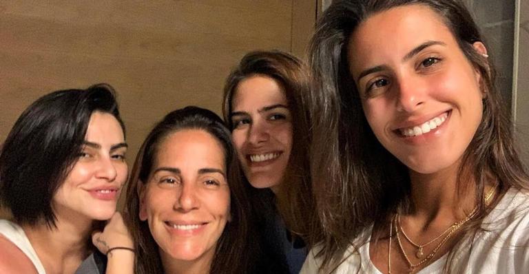 Irmã de Cleo, Antonia Morais se pronuncia diante das críticas sobre o peso da atriz e revela envolvimento da família