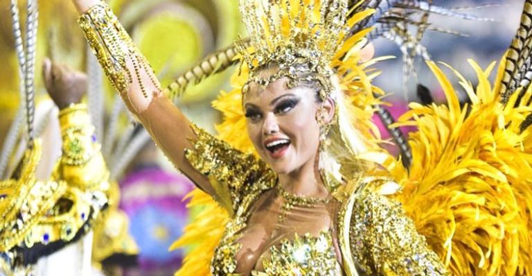 Ellen Rocche abandona posto de rainha de bateria da Rosas de Ouro no Carnaval de 2020