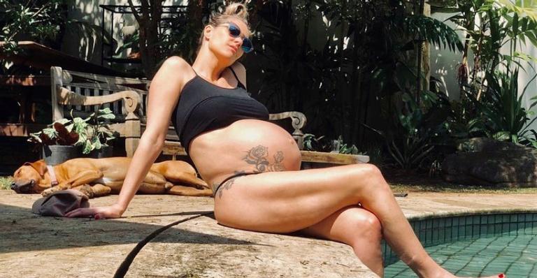 Na reta final da segunda gravidez, Fernanda Lima relembra dificuldades com o nascimento de gêmeos: ”É impossível dar conta de tudo”