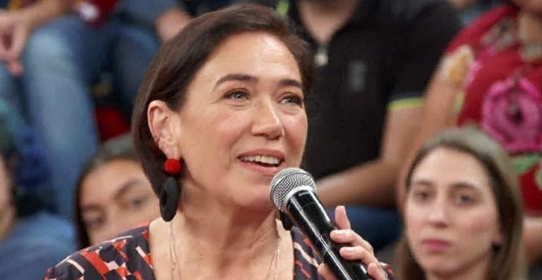 Lilia Cabral se emociona ao rever filha atuando durante programa”Altas Horas”: “Emoção muito grande”