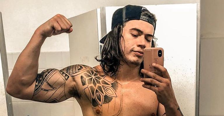 Whindersson Nunes se decepciona com internauta e dá resposta atravessada: ”Vocês são uns dementes”