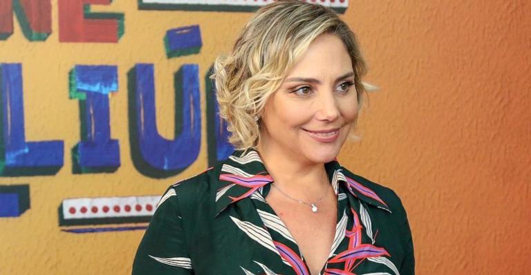 Heloísa Périssé vence luta contra câncer nas glândulas salivares e comemora em redes sociais