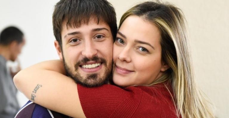 Carol Dantas recebe declaração apaixonada do esposo Vinicius Martinez: ”Me apaixono e sei que vou me apaixonar”