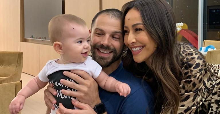 Fofura! Sabrina Sato compartilha primeira aula de natação de Zoe e momento inédito encanta web