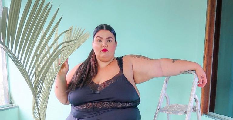 Mudou! Thais Carla muda o visual e surge irreconhecível com corte chanel