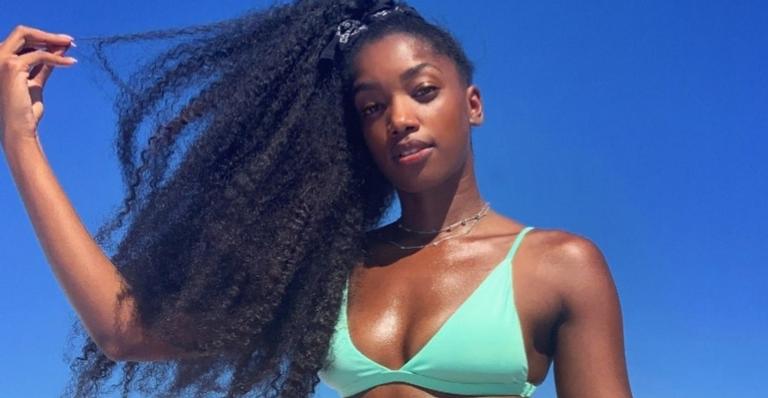 De cair o queixo! Iza ostenta corpo dos sonhos em Miami, nos Estados Unidos