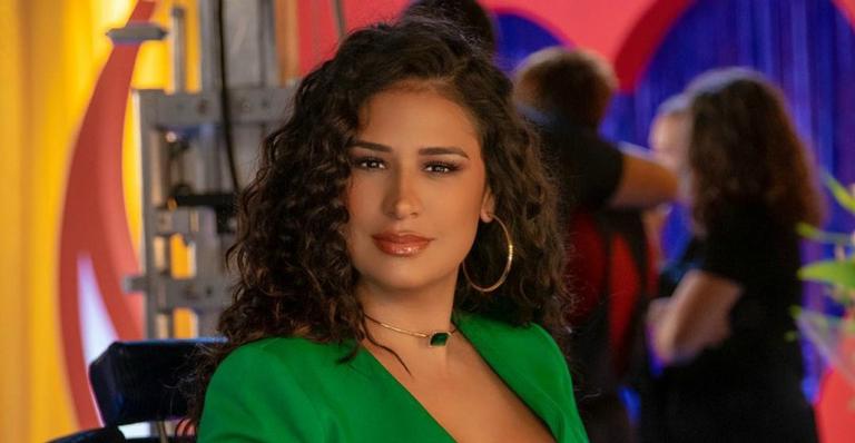 Simone desabafa sobre ganho de peso e anuncia nova dieta: ”Tudo do jeito que tem que ser”