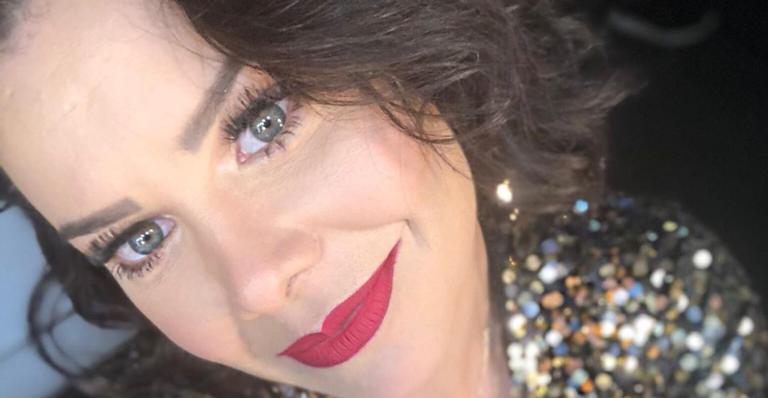 Solteiríssima, Fernanda Souza se declara para amiga: ”Orgulhosa da empresária que você se tornou”