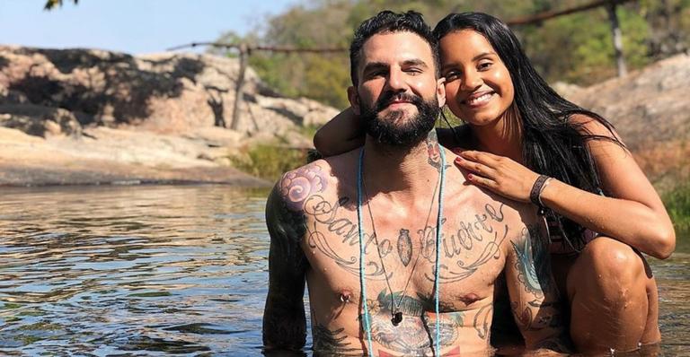 Wagner Santiago faz declaração de amor para Gleici Damasceno: ”As pedras no caminho a gente nem sente mais”