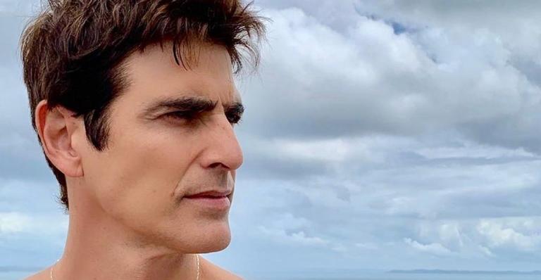Foto misteriosa de Reynaldo Gianecchini deixa fãs intrigados com fim da novela: ”Final dos sonhos do Régis”
