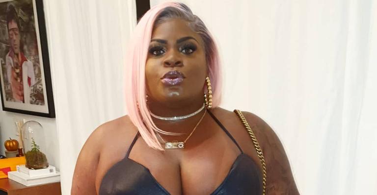 Jojo Todynho dispensa lingerie em clique e deixa à mostra tatuagem íntima