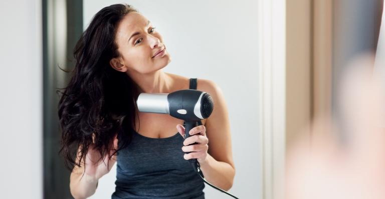 Conheça os modeladores e secadores que vão deixar o seu cabelo incrível!