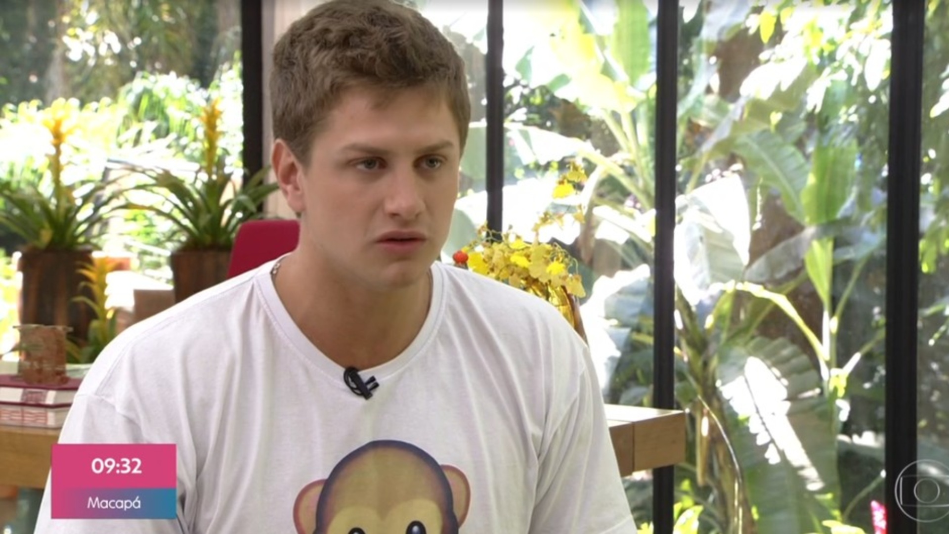 Café da manhã sem limites! Patrícia Poeta usa meme e ‘tira onda’ de ex-BBB Lucas Gallina ao vivo