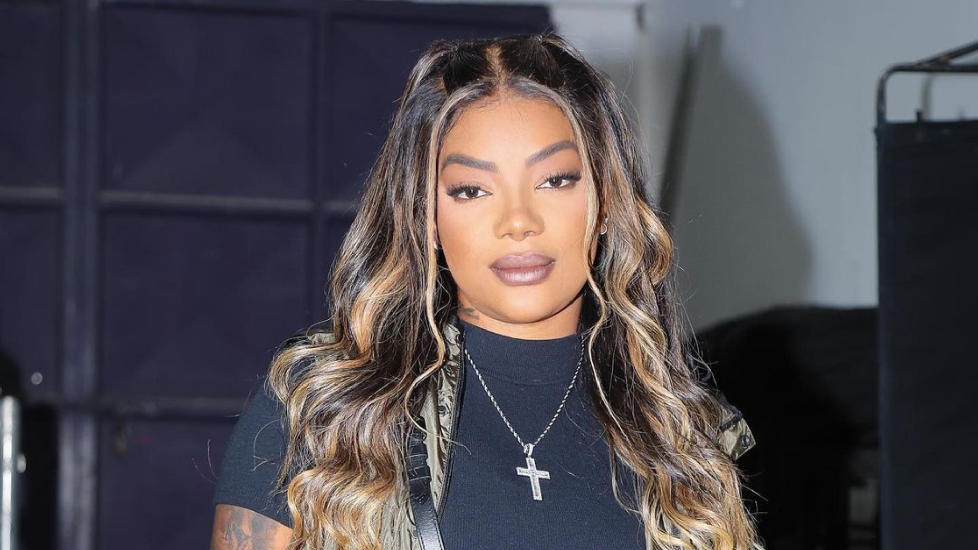De casa nova! Ludmilla muda para uma mansão de luxo no Rio de Janeiro