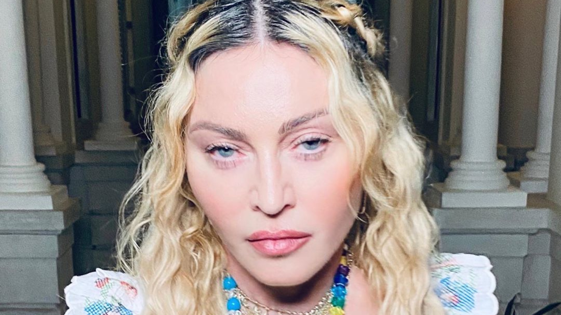 Sensitivo faz alerta bombástico para Madonna