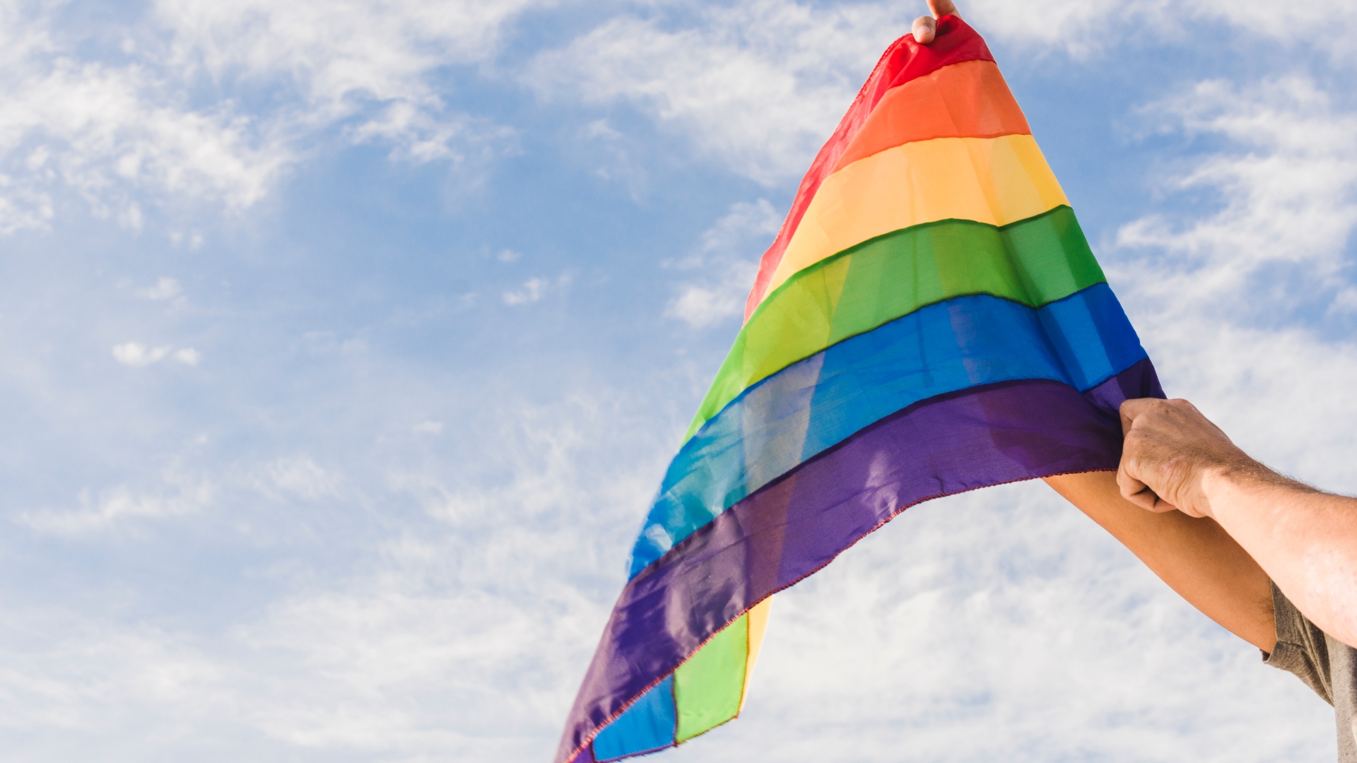 Organização LGBT+ abre vagas para atendimento psicológico gratuito no Rio de Janeiro