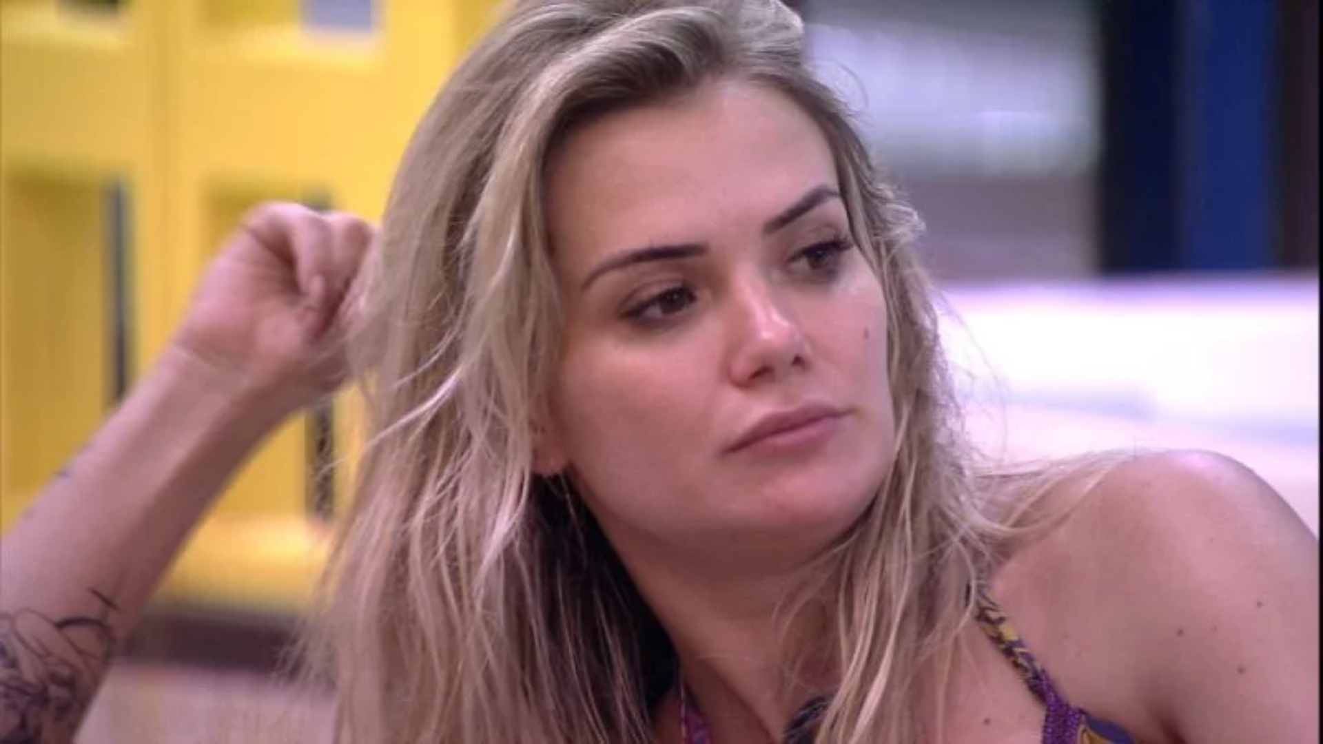 BBB20: Marcela se contradiz e gera revolta na web ao afirmar que não colocaria Babu Santana no VIP