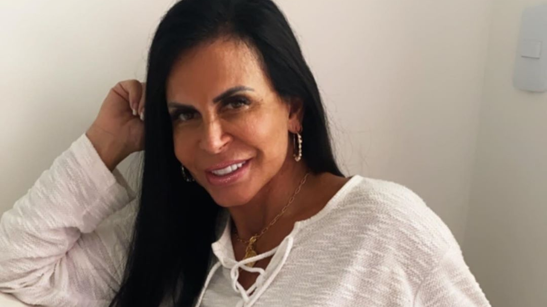 Aos 61 anos, Gretchen faz procedimento estético antes do 18º casamento: “Me cuidar mais que nunca”