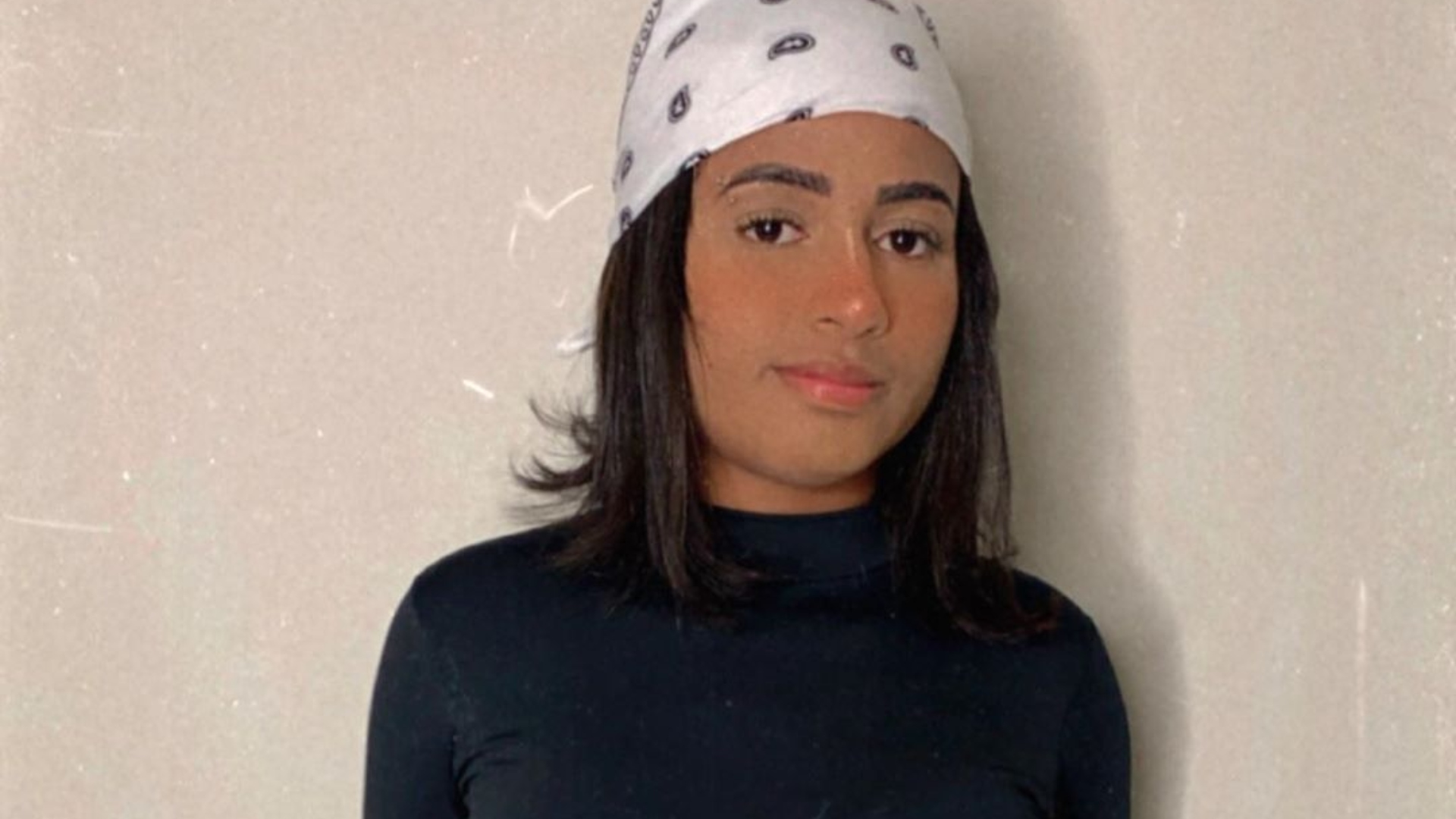 UAU! MC Loma radicaliza visual e é enaltecida na internet