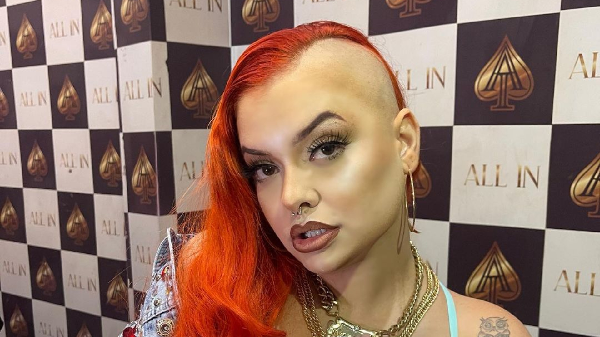 Mc Mari investe em vestido de noiva de 15 quilos com cristais e pérolas bordados a mão, avaliado em 100 mil reais