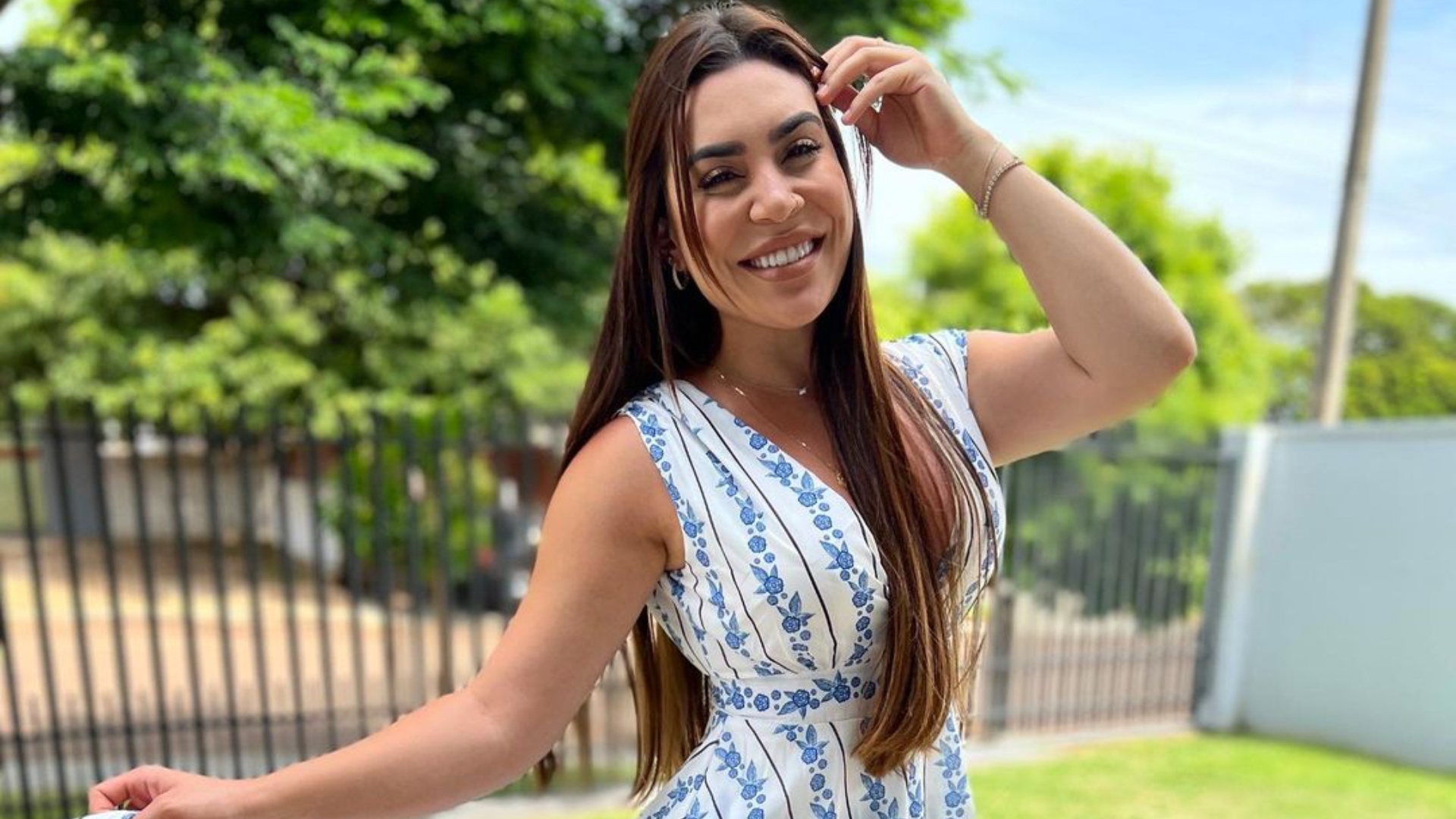 Naiara Azevedo se pronuncia após família ser feita de refém