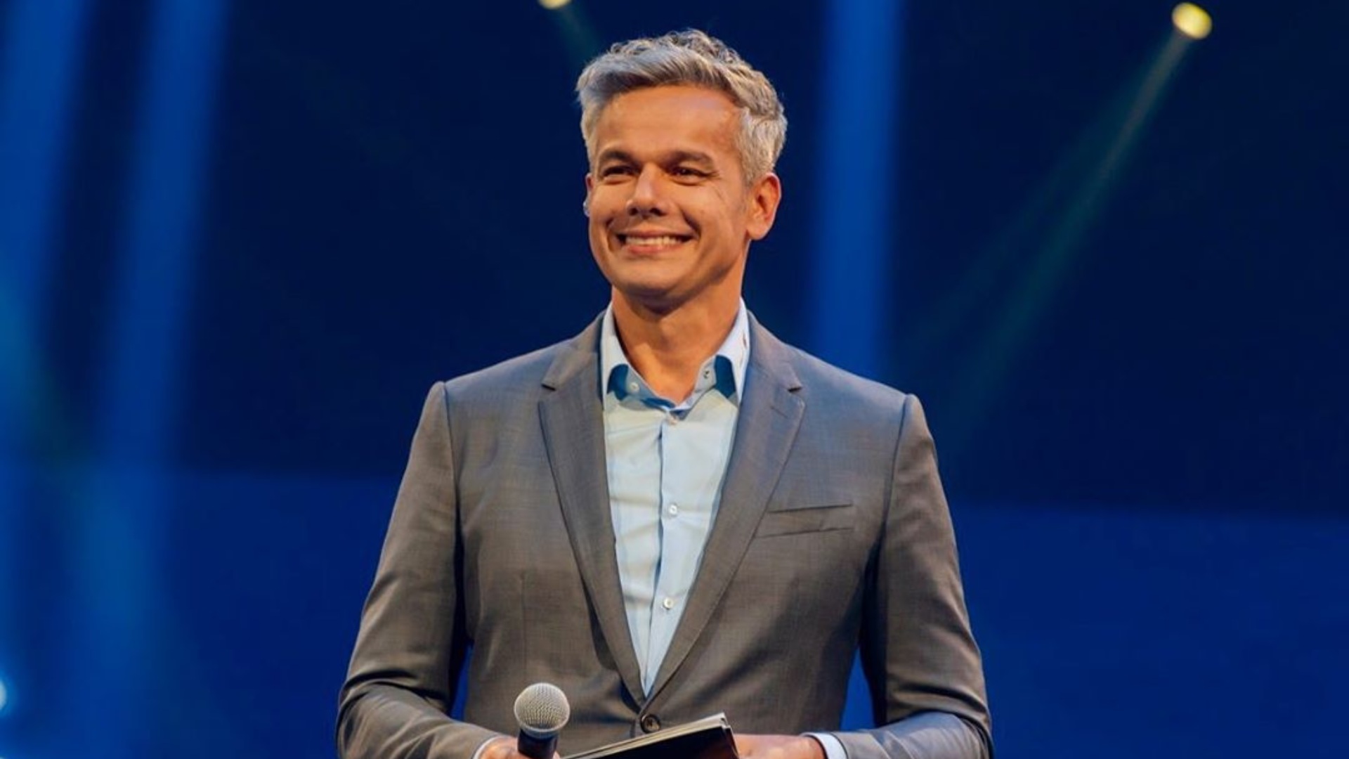 Otaviano Costa é cotado para substituir renomado apresentador da TVRecord