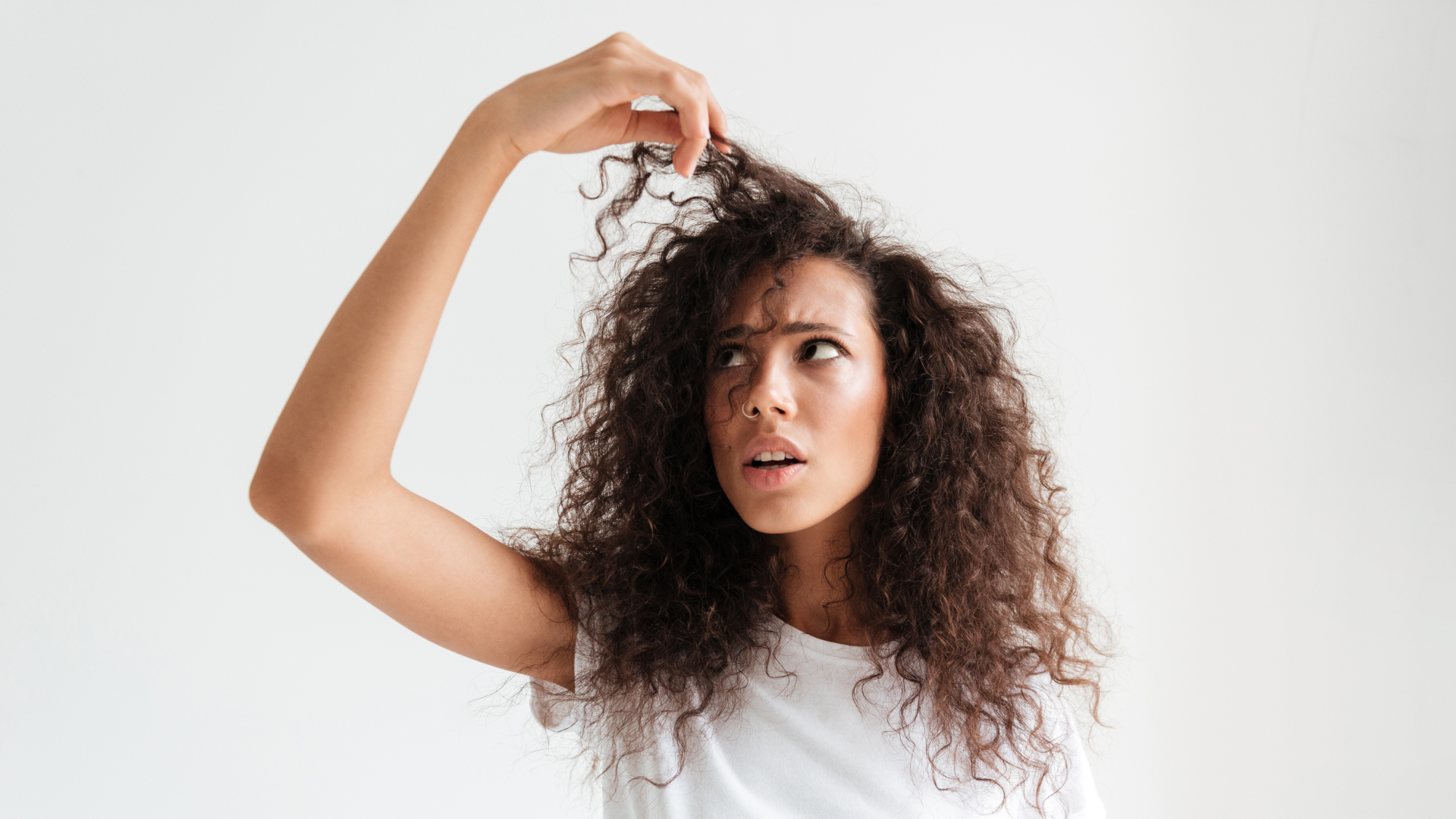 Cabelo embaraçado? Confira essas dicas de Rodrigo Cintra para lidar com o problema