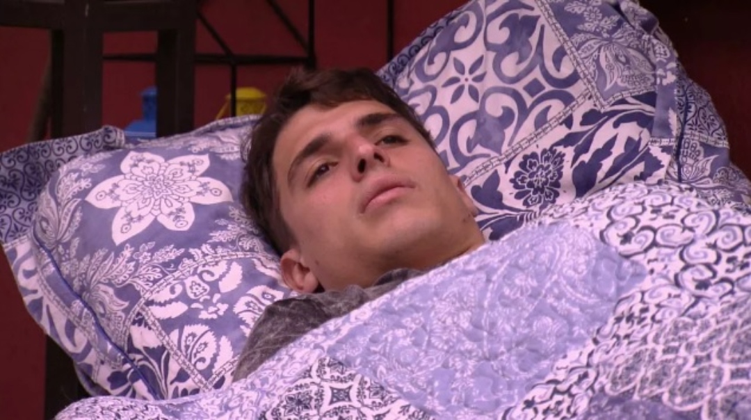 BBB20: Em conversa com Babu, Prior fala sobre jogo de sisters: “Não é sincero”