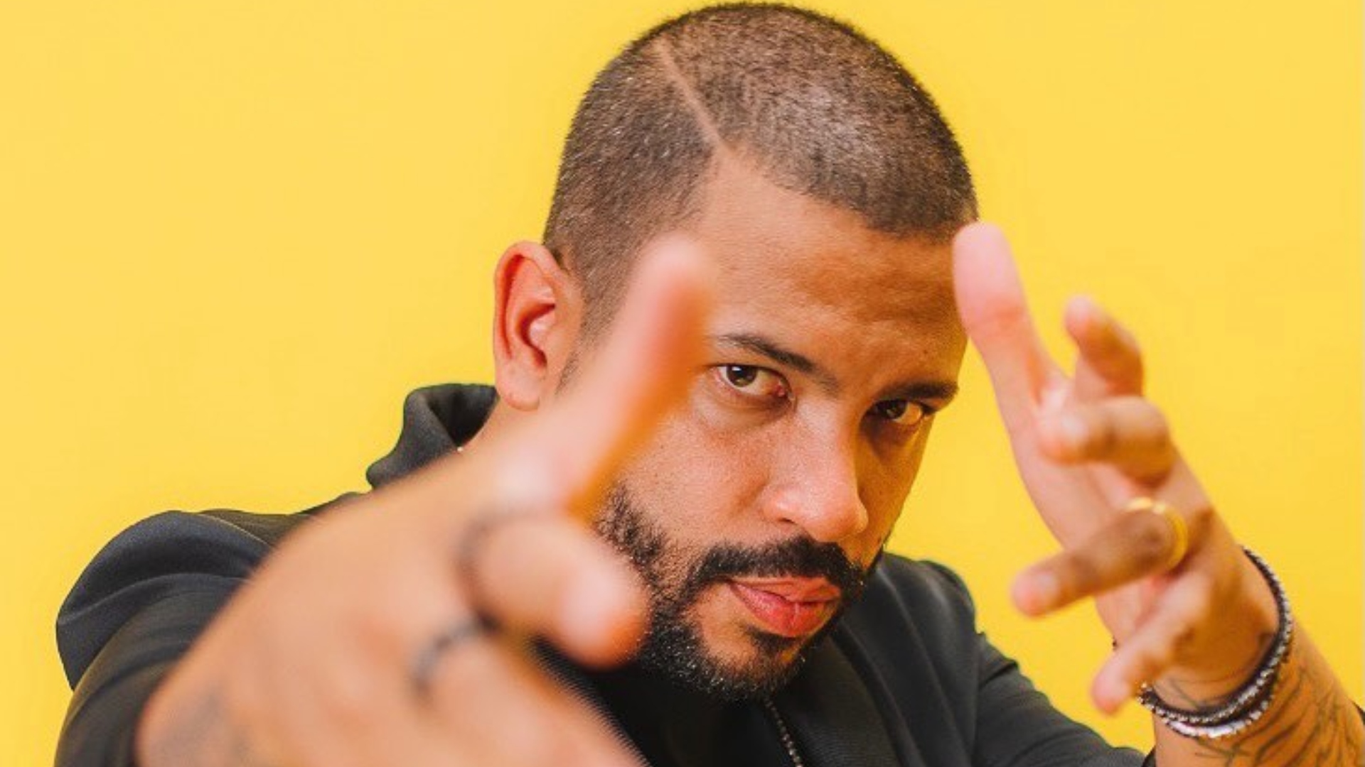 Projota revela ter se arrependido de participar do ‘BBB’