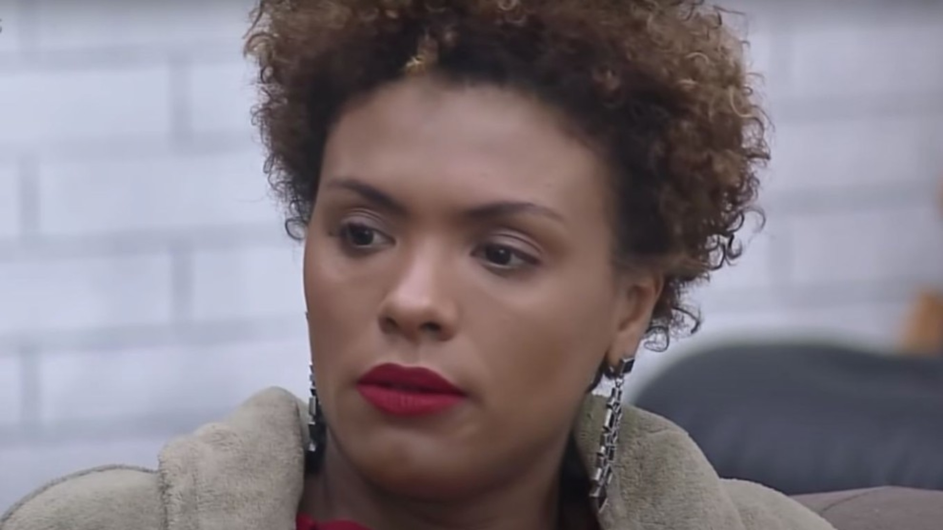 A Fazenda 12: Lidi Lisboa se irrita com peões e ameaça deixar reality rural mais uma vez