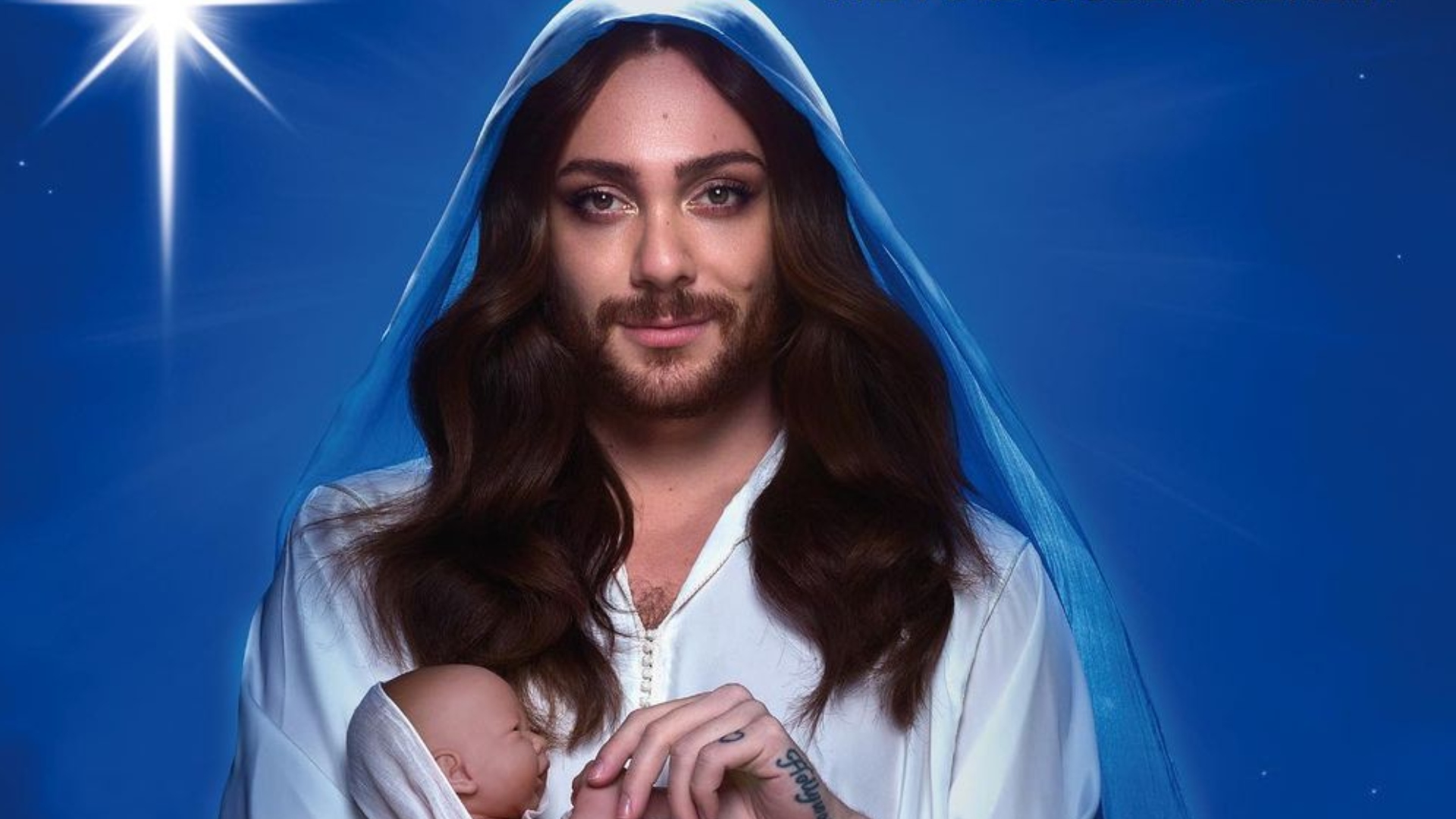 Virgem Maria ganha versão trans em revista
