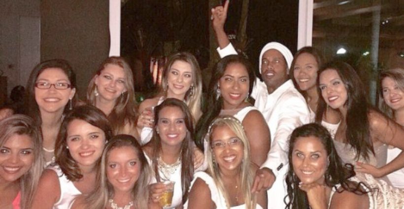 Conheça 10 famosos que não escondem a fama de mulherengo