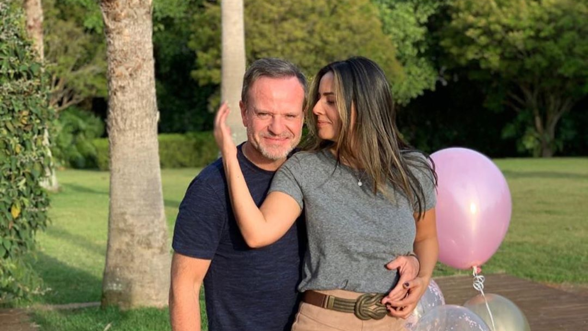 ASSUMIDOS! Rubens Barrichello e Paloma Tocci revelam que estão juntos