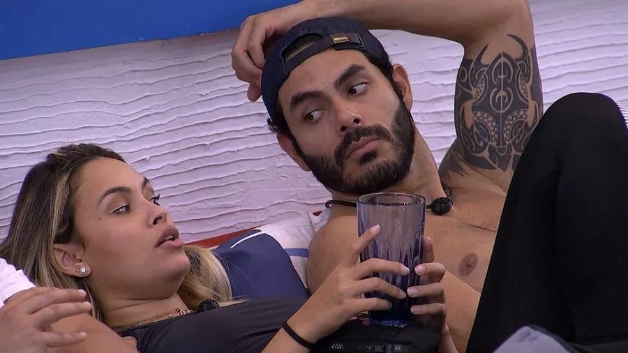 BBB21: Israel, da dupla com Rodolffo, conta que vê clima entre o sertanejo e Sarah: “Combinam muito”